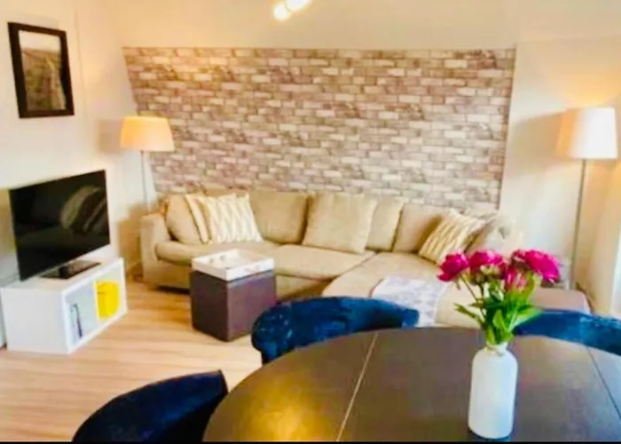 Lovely Apartment Wassenaar 6P